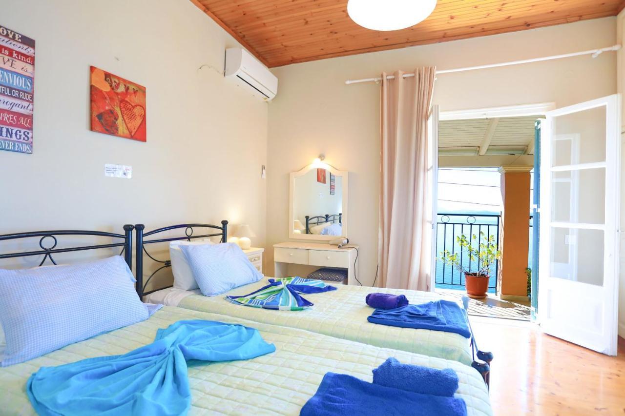 Seaview Calypso Villa Nisaki  Buitenkant foto
